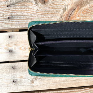 Deep Green Diamond Design Wallet